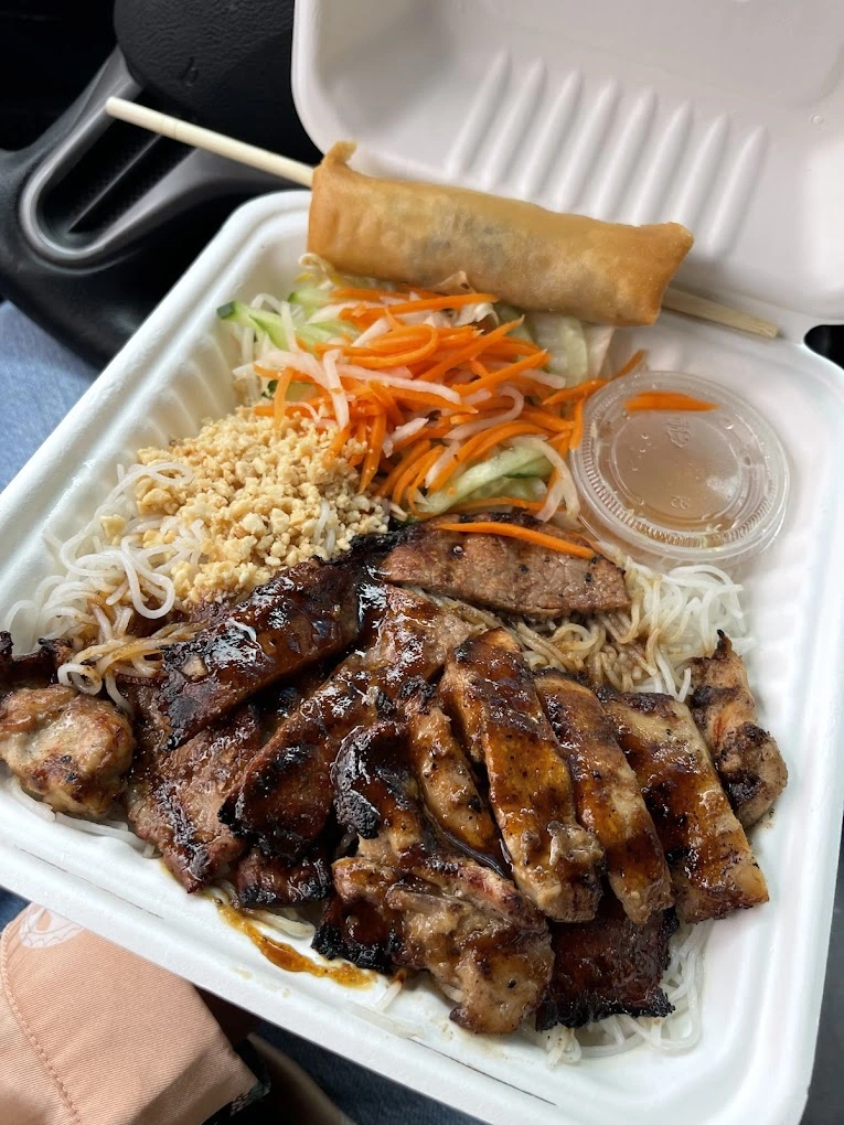 Best Vietnamese restaurant in Edmonton, AB